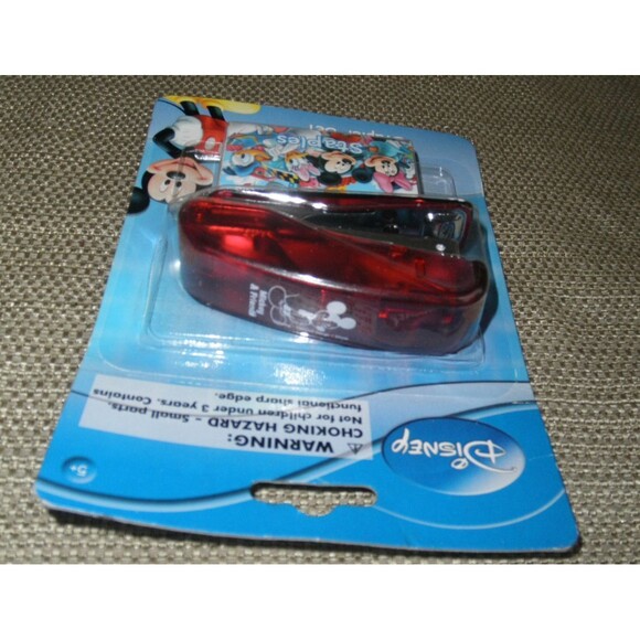 NEW by DISNEY, MICKEY MOUSE RED MINI STAPLER SET (AGES 5+) - Picture 4 of 6